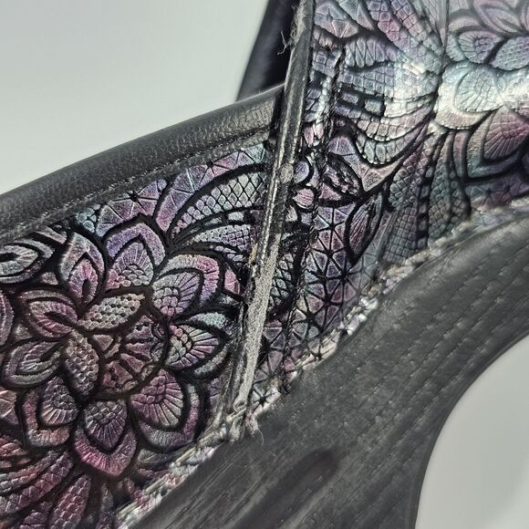 Dansko Black Iridescent Floral Embossed Leather Clogs EU 40 US 9.5-10 - Picture 6 of 8